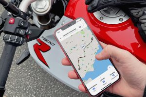 gps tracker for motorcycle